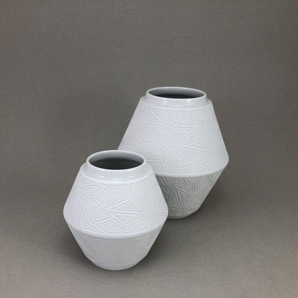 Vase, Vitruv, klein, Biskuit weiß, H 11 cm