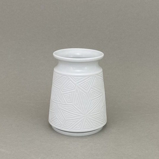 Vase "Vitruv", Biskuit weiß, zylindrisch, H 11,5 cm