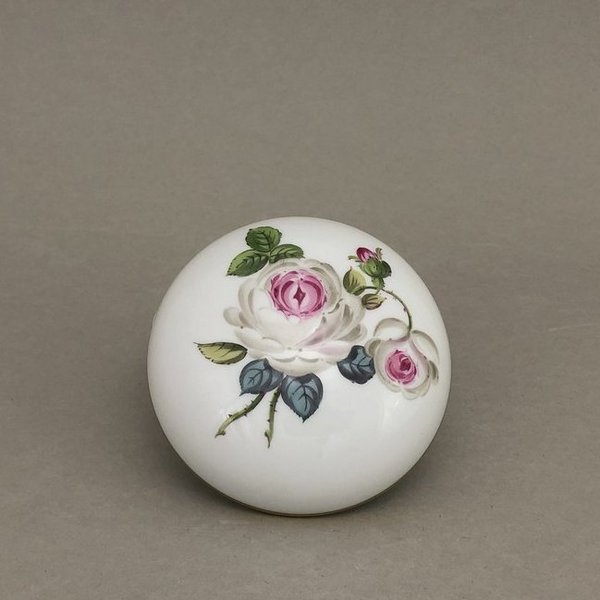 Dose, Form "Neuer Ausschnitt", Weiße Rose mit Purpurkern, Goldrand