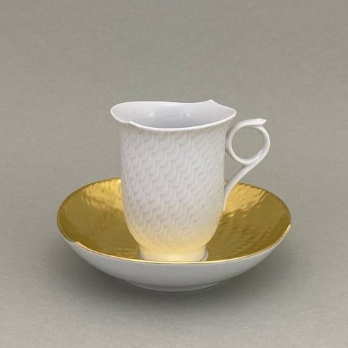 Kaffeetasse m. Golduntertasse, Form "Wellenspiel Relief",  V 0,15 l