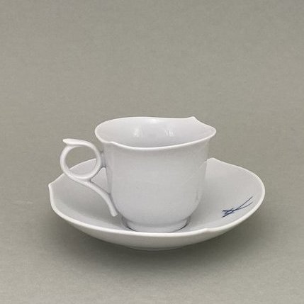 Espressotasse m. U., Form "Wellenspiel Pur",  Markenzeichen Meissen, kobaltblau, V 0,09 l