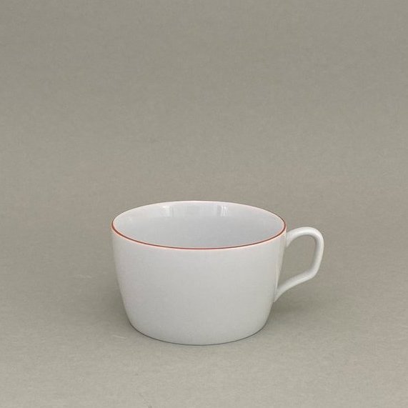 Kaffeeobertasse, Form "MEISSEN®  Cosmopolitan", ohne Dekoration, roter Rand, V 0,25 l