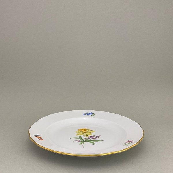 Speiseteller, Form "Neuer Ausschnitt", Blume 2 Mitte, Hauptblume Gelbe Narzisse, Goldrand, L 25 cm