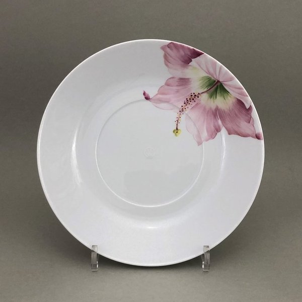 Gourmetteller, Form "MEISSEN®  Cosmopolitan", Giant Bloom, Motiv Hibiskus, Ø 26 cm