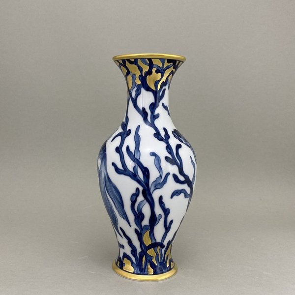 Vase, Form "Neuer Ausschnitt", Schleierfisch im Blasentang, H 24 cm, lim 05/50