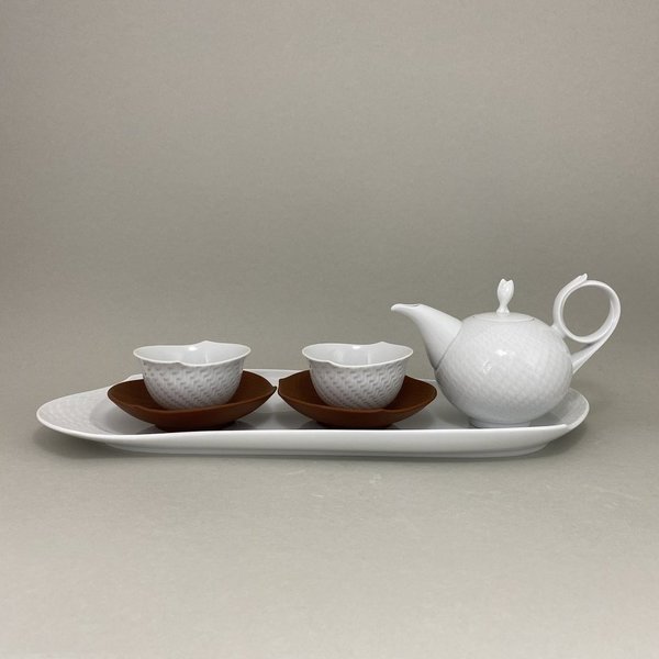 Tee-Set, Form "Wellenspiel Relief", Weiß